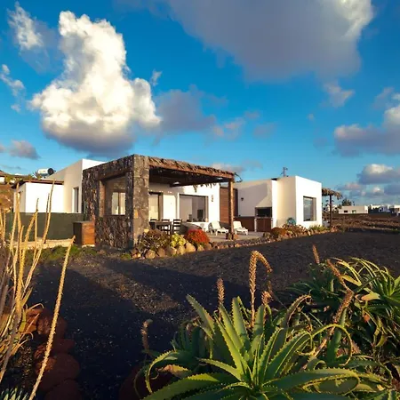 Vistas Salinas Villa