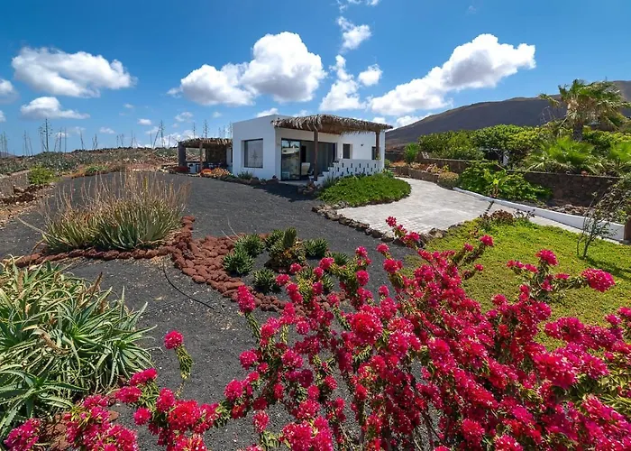 Vistas Salinas Villa