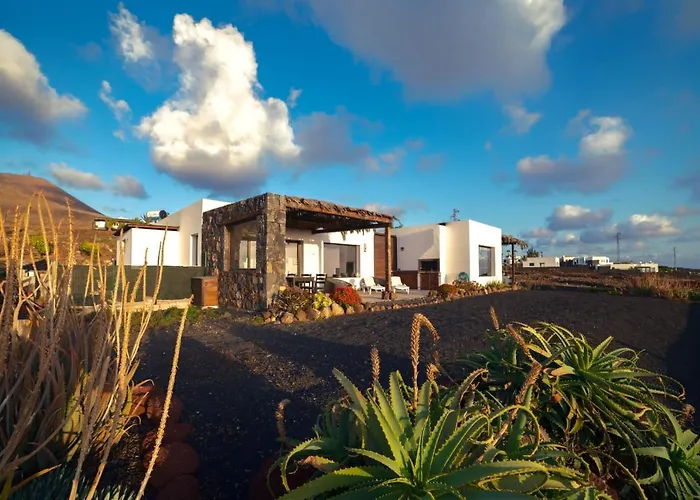 Vistas Salinas Villa