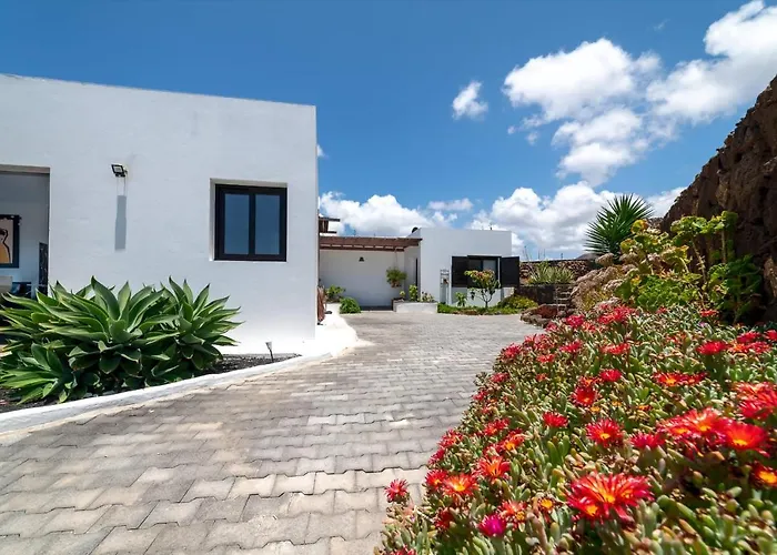 Vistas Salinas Villa